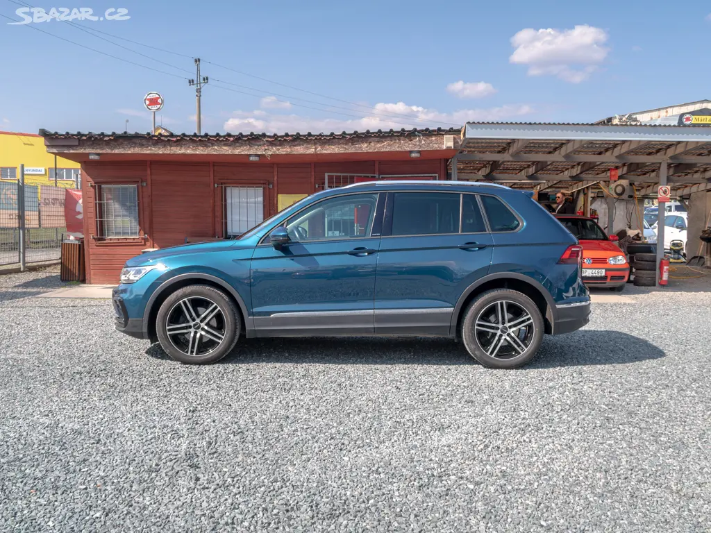 Volkswagen Tiguan 2.0TDI 110KW NAVI LED